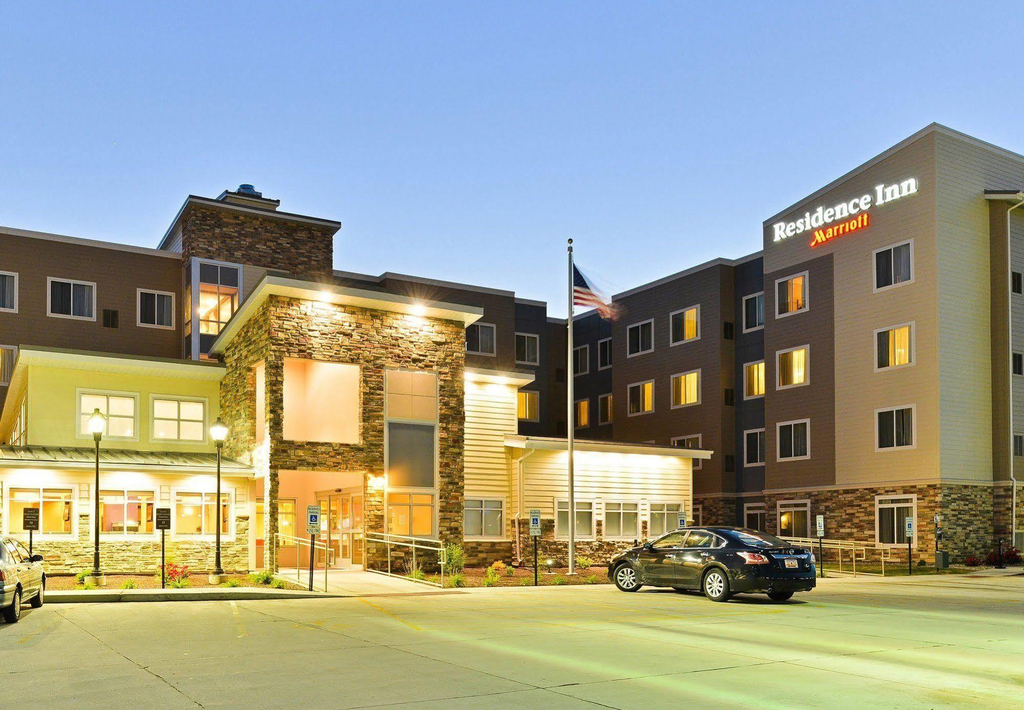 Residence Inn By Marriott Champaign Kültér fotó